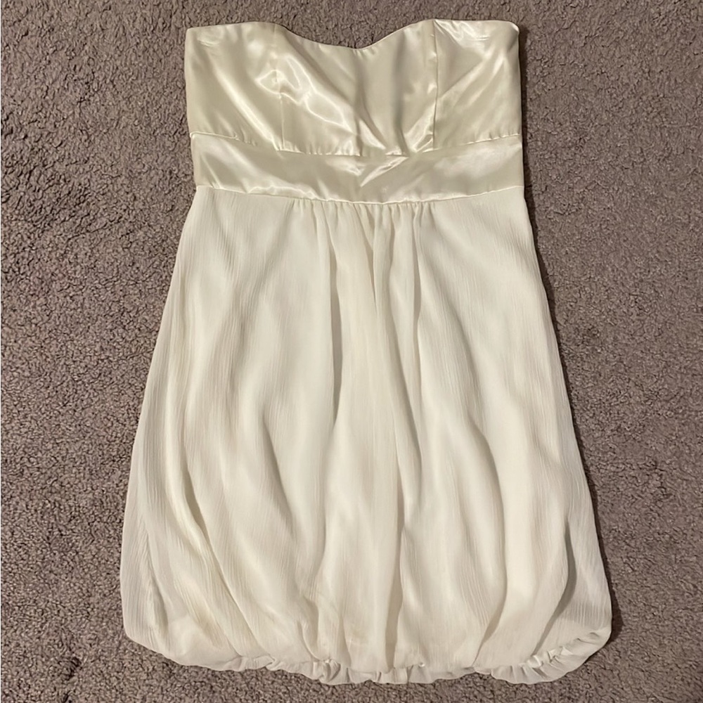 Honey Punch Bubble Hem Bridal Mini Sweetheart Strapless Dress Ivory Satin S